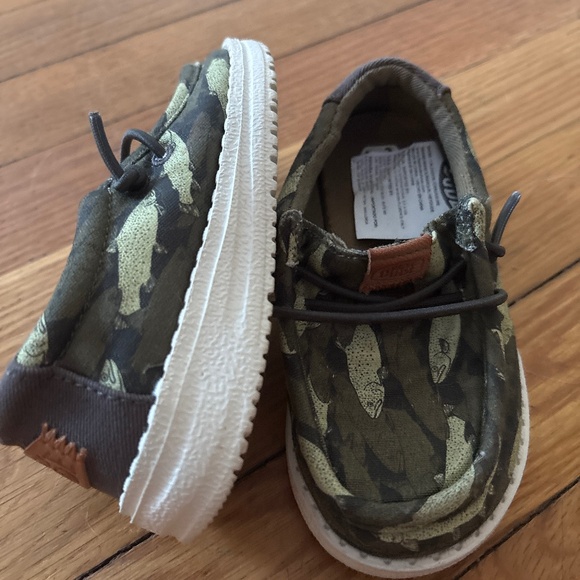Toddler hey dudes size 8 - Picture 1 of 4